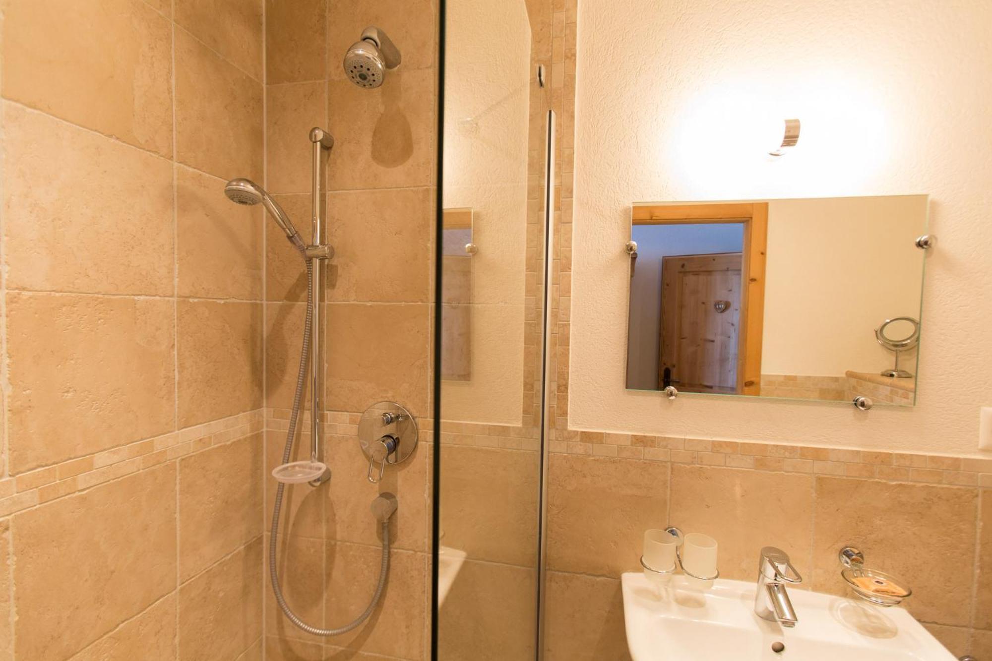 Mountain Lodge, 4*